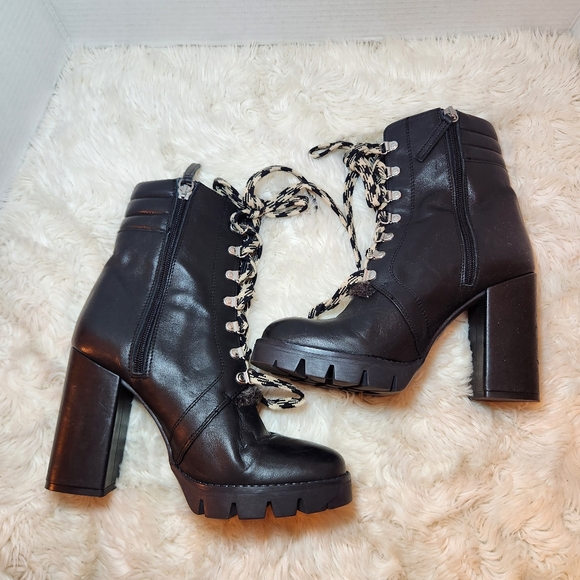 Zara Leather Chunky Heal Black Ankle Boots Size 38 - Picture 3 of 13